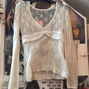 Knitted Knotted retro chic shirt soft medium shirt